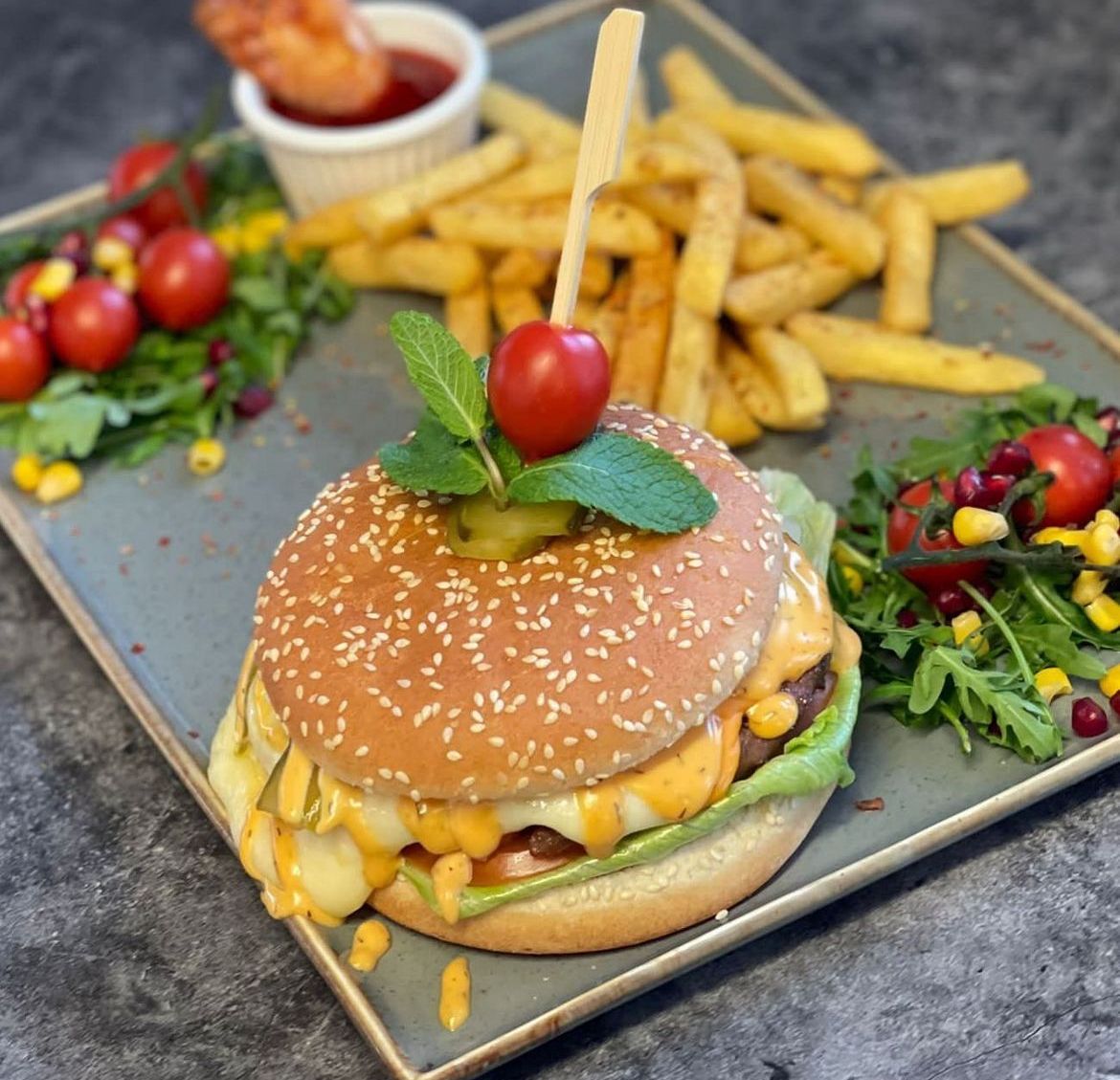 Right Gallery image 5